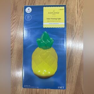 Ashland Solar Floating Light - Pineapple